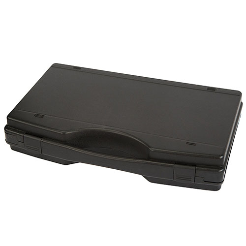 Il Kit di Pulizia Tipton® Ultra offre accessori di pulizia di alta qualità, un robusto asta in acciaio inossidabile e un'organizzazione perfetta in un case portatile.