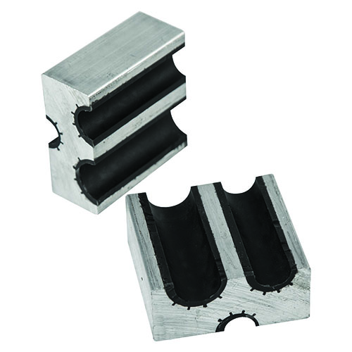 Il Wheeler Universal Barrel Clamp è realizzato in alluminio di grado aeronautico, con rivestimento in urethane per proteggere il fusto e garantire una presa eccezionale.