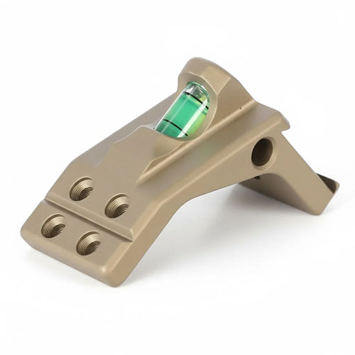 Der ERATAC Adapter für SWK kombiniert eine präzise Wasserwaage mit einem Angle Cosine Indicator für optimale Positionierung auf Picatinny-Systemen.