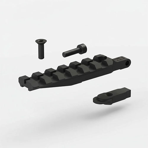 La Picatinny rail ERATAC per AK47/AK74 offre una soluzione solida e senza rinculo per montare facilmente mirini red dot e reflex, sostituendo il mirino originale.