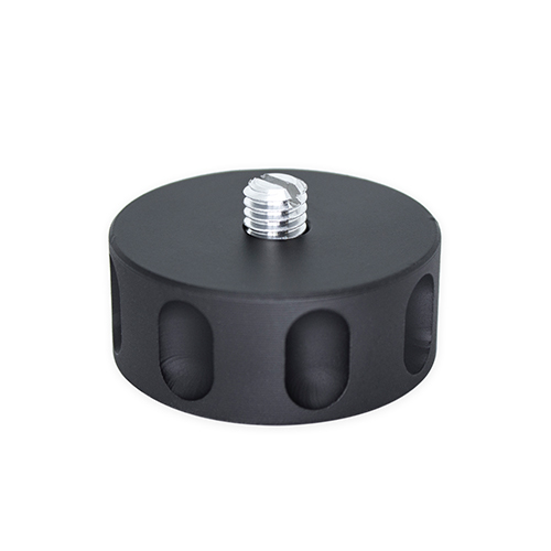 L'adattatore Ulfhednar Raiser aggiunge 2 cm alla base del tuo treppiede, ideale per ottenere l'altezza perfetta in ogni situazione di tiro.