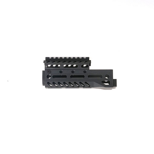Der Tactical Handguard AK M-LOK bietet dir eine perfekte Basis für Zubehör wie Lampen und Visiere, um deine AK individuell anzupassen und zu optimieren.
