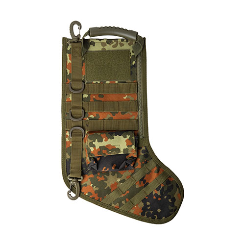 Der Tactical Christmas Stocking bietet robustes Design, MOLLE-System, praktische Aussentaschen und viel Platz für Geschenke – perfekt für deine festliche Mission!