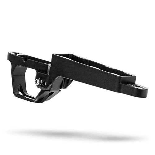 Améliore ton Badger M5 avec le MDT Hunting Bottom Metal : verrouillage de chargeur intégré, design épuré et matériel résistant à la corrosion pour une chasse fiable.
