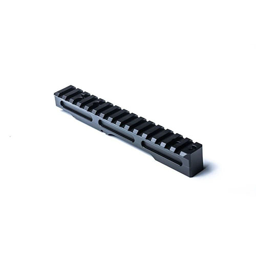 Die MDT High Scope Base für das ESS Chassis-System erleichtert die Montage deiner Optik, ist aus 6061-T6 Aluminium gefertigt und bietet eine 20 MOA Neigung.