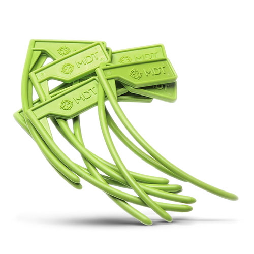 Die MDT Chamber Flags in leuchtendem Grün helfen dir, ein entladenes Feuerwaffe schnell zu identifizieren. Passend für 22LR und grössere Kammern, 10er-Pack.