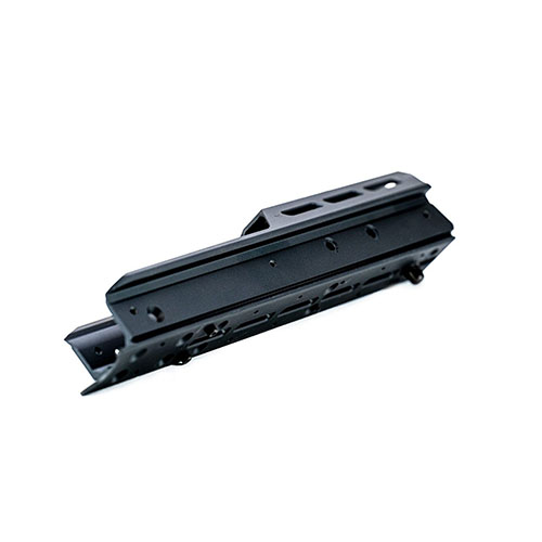 Das neue MDT XRS Enclosed Forend ersetzt deinen Standard XRS Chassis Forend und bietet volle ARCA-Länge sowie zusätzliche M-LOK Slots für mehr Flexibilität.