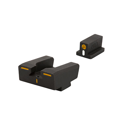 I mirini notturni auto-illuminati MEPROLIGHT® Tru-Dot® R4E per Glock migliorano la precisione in condizioni di scarsa illuminazione, con un aumento dell'85% nell'efficacia dei colpi.