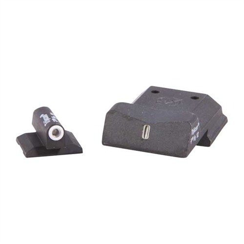 Il DXT Standard Dot-Colt 1911 Government 5" Novak Rear offre una visibilità superiore e un'installazione semplice, migliorando la precisione e l'affidabilità della tua pistola.