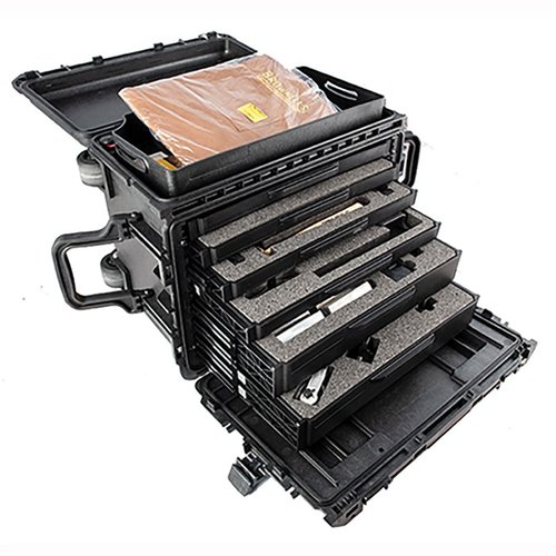 Il Kit Armorer's Gen II di Brownells offre strumenti essenziali per la manutenzione di AR-15, M16 e M4, tutto in una custodia Pelican robusta e organizzata.