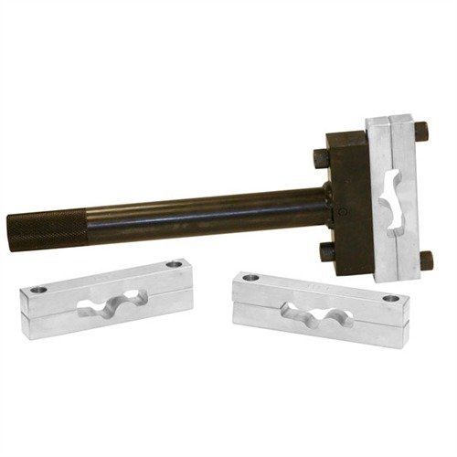 La COLT SAA ACTION WRENCH di BROWNELLS previene danni da coppia durante l'installazione/rimozione delle canne, proteggendo i telai fragili con teste in alluminio.