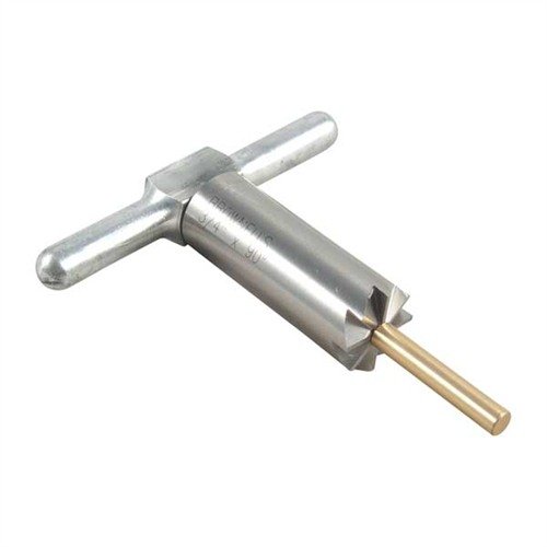 Der 90° Muzzle Facing Cutter aus gehärtetem Stahl ermöglicht dir, Mündungen präzise zu bearbeiten und Schäden zu reparieren. Mit wechselbarem Pilot für verschiedene Kaliber.