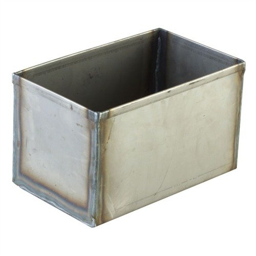 Der QUARTER TANK ist ideal für NitreBlue Bluing von Handfeuerwaffen und kleinen Teilen. Er fasst 1 Gallone Lösung und hat robuste, geschweisste Nähte.