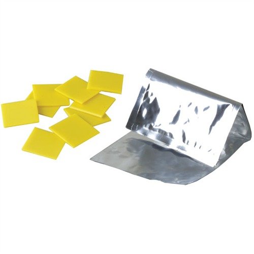 Il kit di stoccaggio TRIPLE TOUGH RUST-BLOX offre protezione duratura per armi, con sacche resistenti e 'Blox' che prevengono ruggine e corrosione.