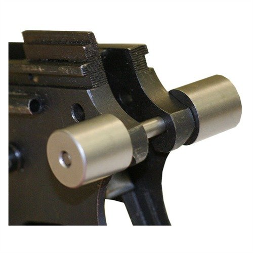 Mit dem 1911 Beavertail Installation Jig von Ed Brown kannst du präzise die Rahmenohren für Beavertail-Sicherheitsvorrichtungen fräsen und schleifen.