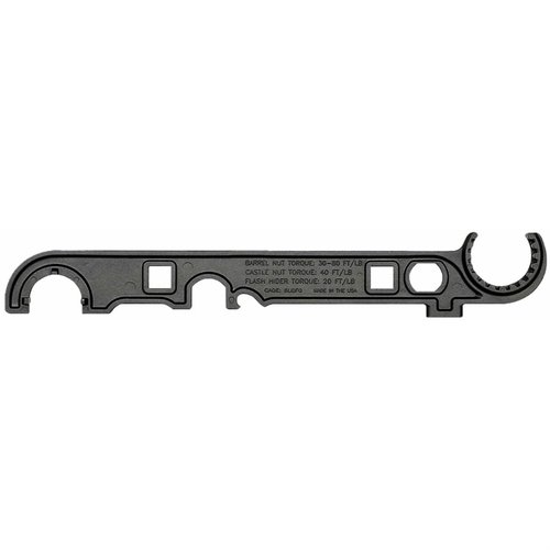 Le Midwest Industries AR Professional Armorer's Wrench est un outil robuste et polyvalent, idéal pour l'assemblage et l'entretien des fusils AR 5.56 et 7.62.