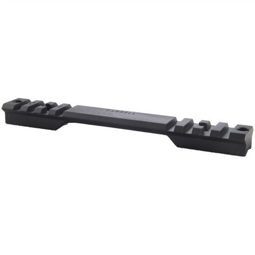 Le basi in acciaio CNC per Remington 700 offrono precisione, stabilità e compatibilità con anelli Picatinny e Weaver, per un montaggio ottimale.