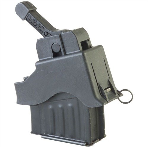 Der AK-47 MAG LOADER von MAGLULA LTD. ist leicht, robust und schont deine Finger. Er verlängert die Lebensdauer der Magazine und ermöglicht schnelles Laden.