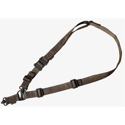 Der MS4 GEN2 Dual QD Sling von MAGPUL bietet eine vielseitige Umwandlung zwischen Ein- und Zweipunkt-Sling mit Push-Button QD Swivels für optimale Flexibilität.