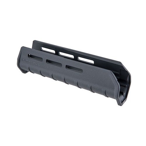 Il MOE M-LOK Forend per Mossberg 590/590A1 offre modularità con slot M-LOK, migliorando la manipolazione dell'arma e adattandosi a vari accessori.