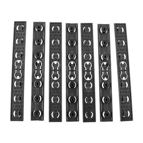 Il KAC Keymod Flat Panel Kit include sette pannelli in polimero da 5,5