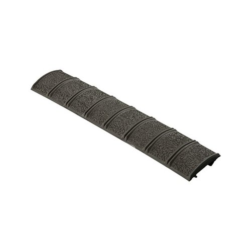 Il copri rail Picatinny AR-15 in polimero MAGPUL migliora la presa, protegge dai danni e offre un'installazione facile su diverse lunghezze di handguard.