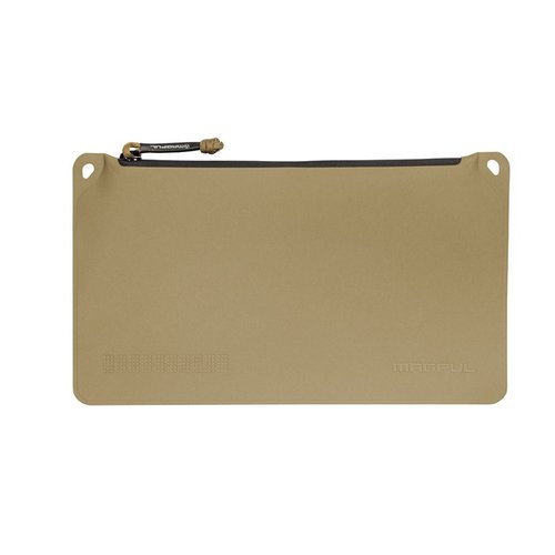 La Magpul DAKA Pouch offre organizzazione e protezione con tessuti rinforzati, zip YKK AquaGuard® e costruzione saldata, ideale per avventure all'aperto.