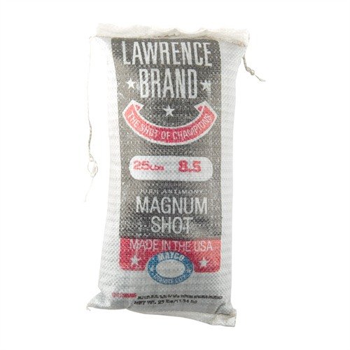 Avec 100 ans d'expérience, le Magnum Lead Shot #8.5 de Lawrence offre une pénétration profonde, un flux fluide dans les rechargeurs et une dureté accrue.