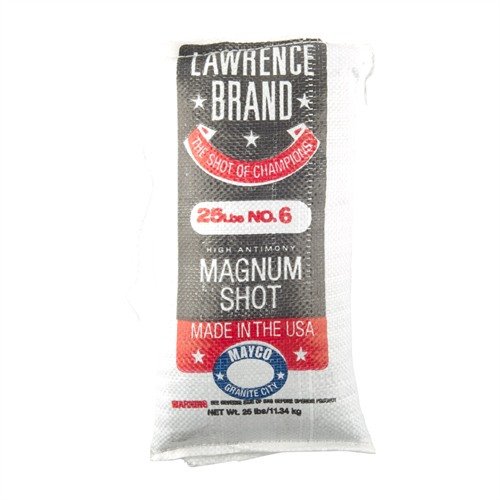 Profite de 100 ans d'expertise avec le Magnum Lead Shot de Lawrence, qui offre une grande pénétration et un flux parfait dans les recharges de cartouches.