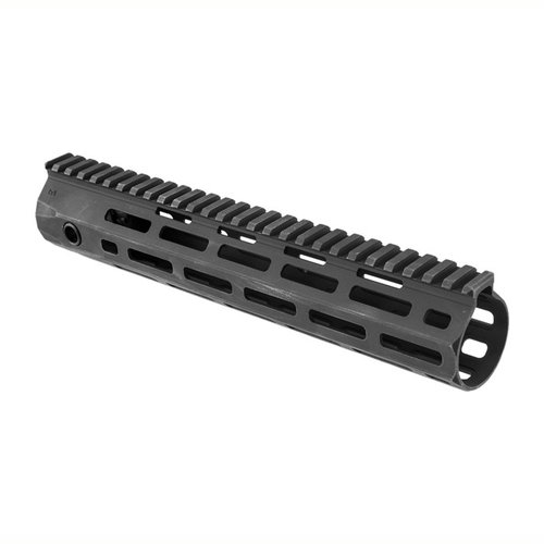 Die KAC URX 4 M-LOK Handguards bieten eine modulare Bauweise, sind leichter und stabiler dank der IBN-Befestigung und ermöglichen vielseitige M-LOK Zubehörmontage.