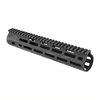 Die KAC URX 4 M-LOK Handguards bieten eine modulare Bauweise, sind leichter und stabiler dank der IBN-Befestigung und ermöglichen vielseitige M-LOK Zubehörmontage.