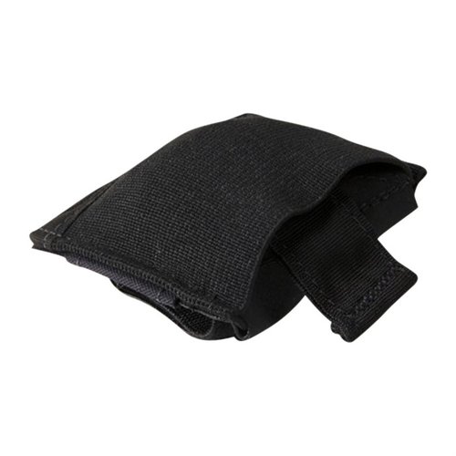 Die Blue Force Gear Ten-Speed Dump Pouch hält bis zu 10 AR-15 Magazine, lässt sich kompakt verstauen und ist schnell einsatzbereit – ideal für deinen Gürtel!