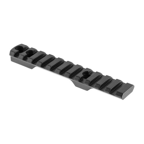 Die BIG BOY GEN 2 PICATINNY STYLE SCOPE BASE ist perfekt für deine 2. Generation Henry Big Boy, mit vorgebohrten Löchern und vielseitigen Montagemöglichkeiten.