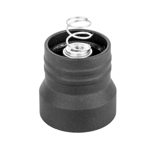 Die Momentary Tailcap von Arisaka ermöglicht eine einfache, intuitive Bedienung deiner Scout-Lampe, perfekt für Stresssituationen und kompatibel mit Arisaka 300/600 und Surefire.