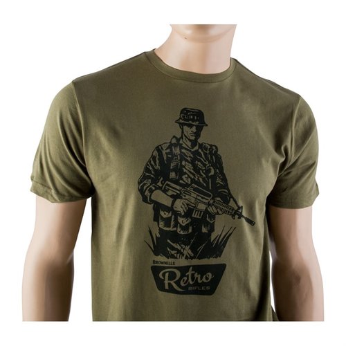 La T-shirt Brownells MACV-SOG è realizzata in 100% cotone morbido, pre-ritirato, con costruzione Cut-N-Sew per un comfort eccezionale e una vestibilità perfetta.