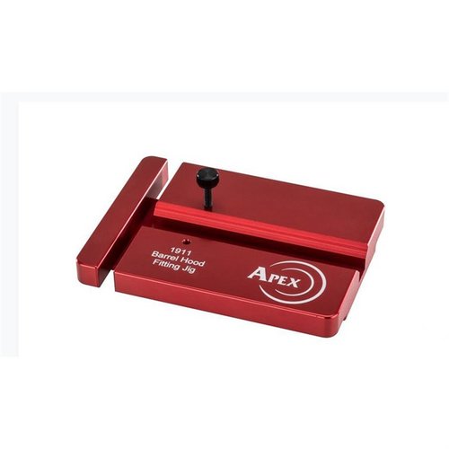 Der 1911 Barrel Fitting Jig von Apex Tactical erleichtert die präzise Anpassung aller 1911-Läufe, sogar Bull-Läufe, mit stabiler Aluminium-Basis und Nylonriemen.