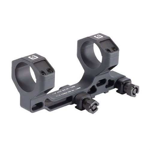 Il Badger Ordnance Condition One Modular Mount ottimizza le opzioni di montaggio per fucili, con un offset di 1,70" e supporto per accessori notturni.