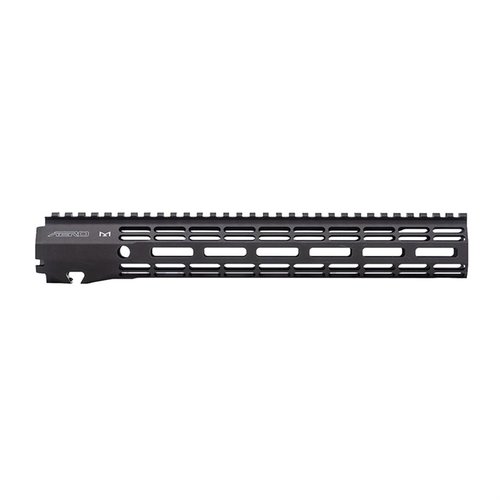 Der ATLAS R-ONE Handguard ist leicht, stabil und bietet ein schlankes Design mit M-LOK-System. Ideal für dein AR-15, mit einfacher Montage und vielen Funktionen.