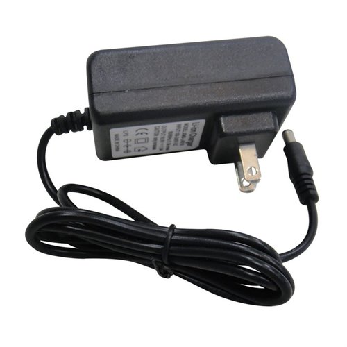 Mit dem LONGSHOT LR-3/MARKSMAN STANDARD CHARGER lädst du die Lithium-Ionen-Batterien deiner Kameras schnell und bist bereit für längere Schiesssessions!