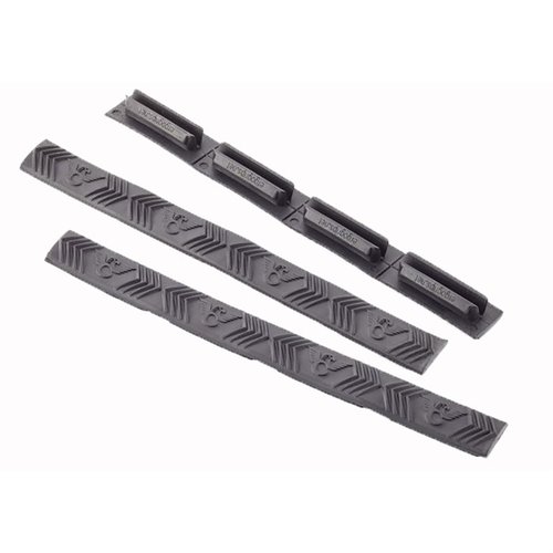I coprire M-LOK offrono una presa aggiuntiva, sono resistenti a sostanze chimiche e calore, hanno una texture antiscivolo e un profilo molto basso. Disponibili in 3-pack.