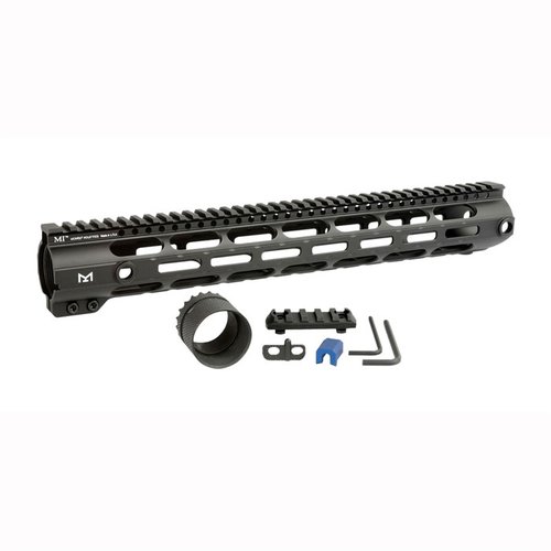 L'AR .308 Combat Rail Handguard M-LOK di Midwest Industries offre versatilità e durabilità, con design free-float, 5 punti di attacco e compatibilità DPMS.