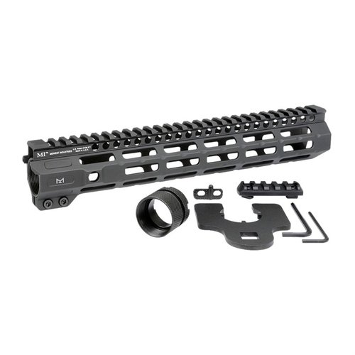 Il Combat M-LOK Handguard per AR-15 offre un design free-float in alluminio, sette punti di attacco M-LOK e una guida Picatinny continua per accessori.