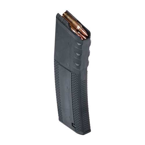 Das Troy BattleMag® bietet dir eine zuverlässige Funktion mit M4, M16/AR15 und mehr, während die aggressive Struktur perfekten Grip in jedem Wetter garantiert.