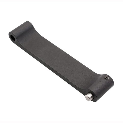 L'AR-15 Trigger Guard Assembly di CMMG offre una robusta protezione per il grilletto, garantendo un'ottima ergonomia e facilità di installazione.