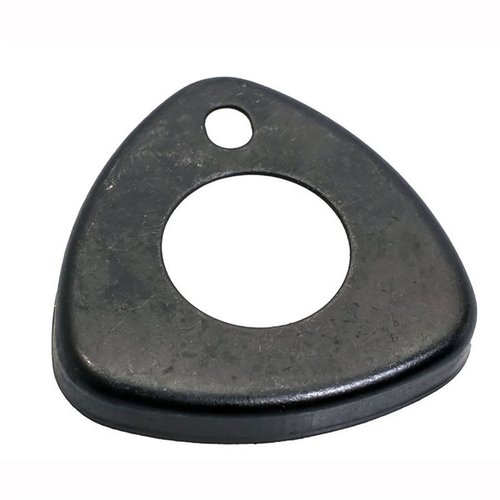 Il CMMG AR-15 M4 Handguard Cap Triangle è un ricambio essenziale per garantire stabilità e sicurezza nella tua configurazione AR-15, migliorando le prestazioni complessive.