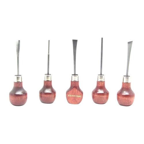 Das 5-teilige Palm Woodcarving Set von U.J. Ramelson bietet hochwertige Werkzeuge aus gehärtetem W-1 Tool Steel, perfekt für dein nächstes Holzprojekt.