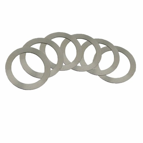 Mit dem BARREL SHIM SET von YANKEE HILL MACHINE kannst du deine YHM 5.56mm Q.D. Muzzle Brakes präzise ausrichten. Es enthält verschiedene Shim-Dicken für optimale Anpassung.