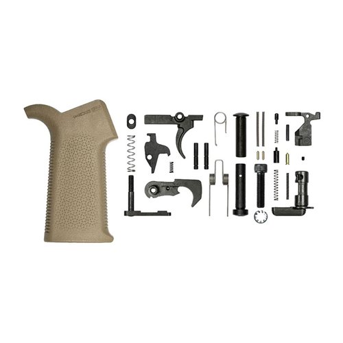 Il kit M4E1 Lower Parts con grip Magpul MOE SL offre versatilità e componenti essenziali per assemblare un ricevitore M4E1 o simile, senza trigger guard.