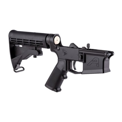 Der M4E1 Complete Lower Receiver ist die ideale Basis für deinen AR-15-Bau, ausgestattet mit A2 Grip, M4 Stock und einem kompletten Mil-spec Lower Parts Kit.
