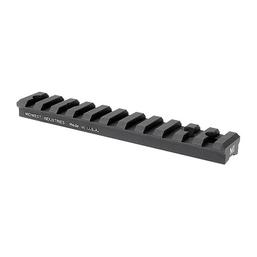 Die RUGER 10/22® Scope Mounts von MIDWEST INDUSTRIES bieten eine langlebige 6061 Aluminiumkonstruktion, eine matte schwarze Oberfläche und eine einfache Montage auf Werkslöchern.
